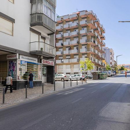אלמאדה Urban Elegance Apartment מראה חיצוני תמונה