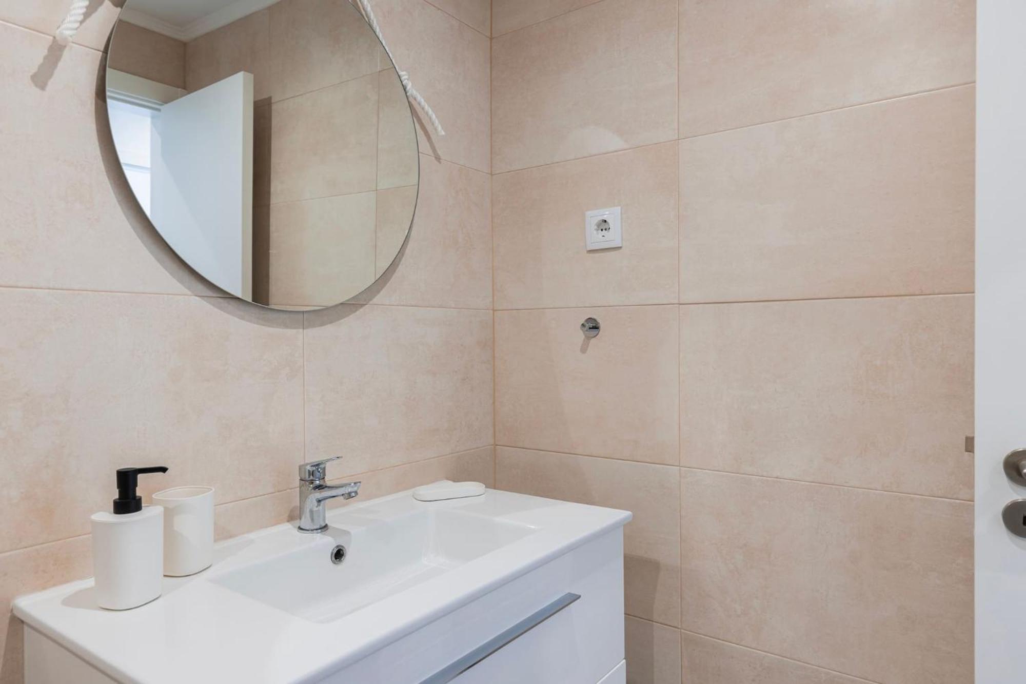 אלמאדה Urban Elegance Apartment מראה חיצוני תמונה